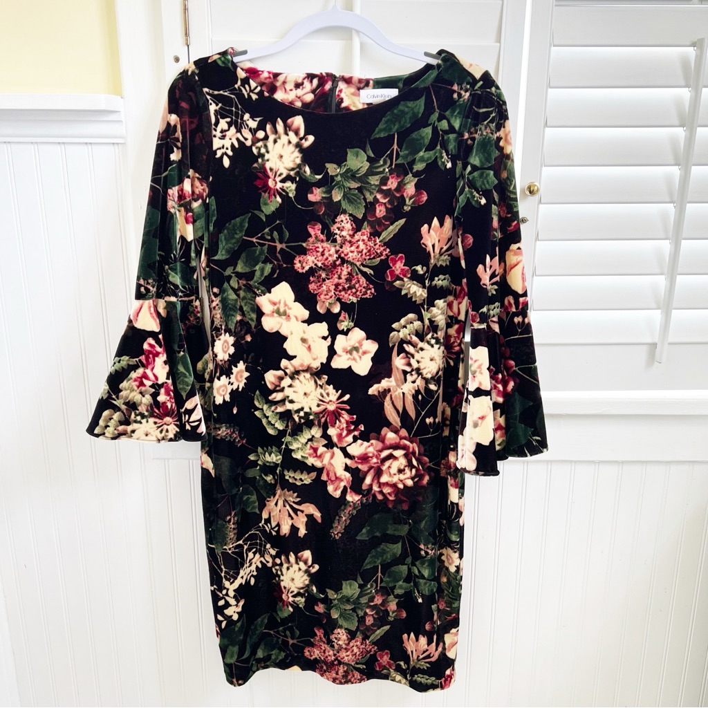 Calvin Klein Black & Multicolor Floral Velvet Bell Sleeve Shift Dress Size 8